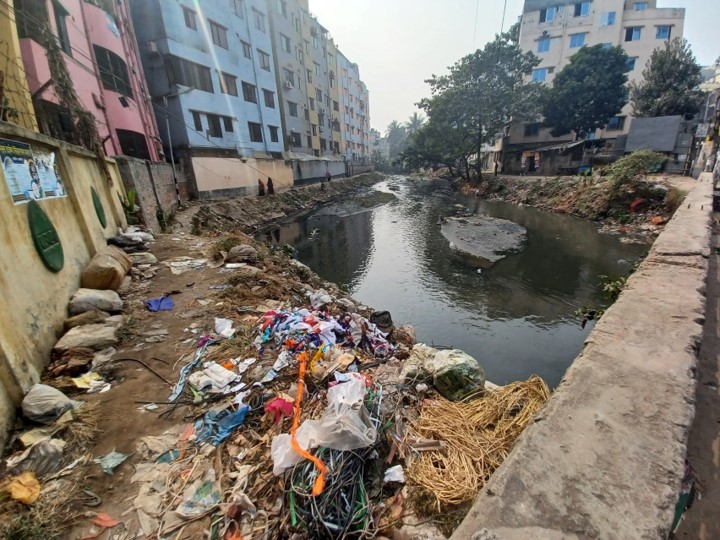 Plastic pollution in Bangladesh